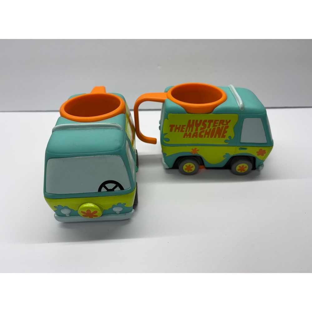 Scooby-Doo Mystery Machine Van 3D Mugs Lot of 2 Cartoon Network Retro